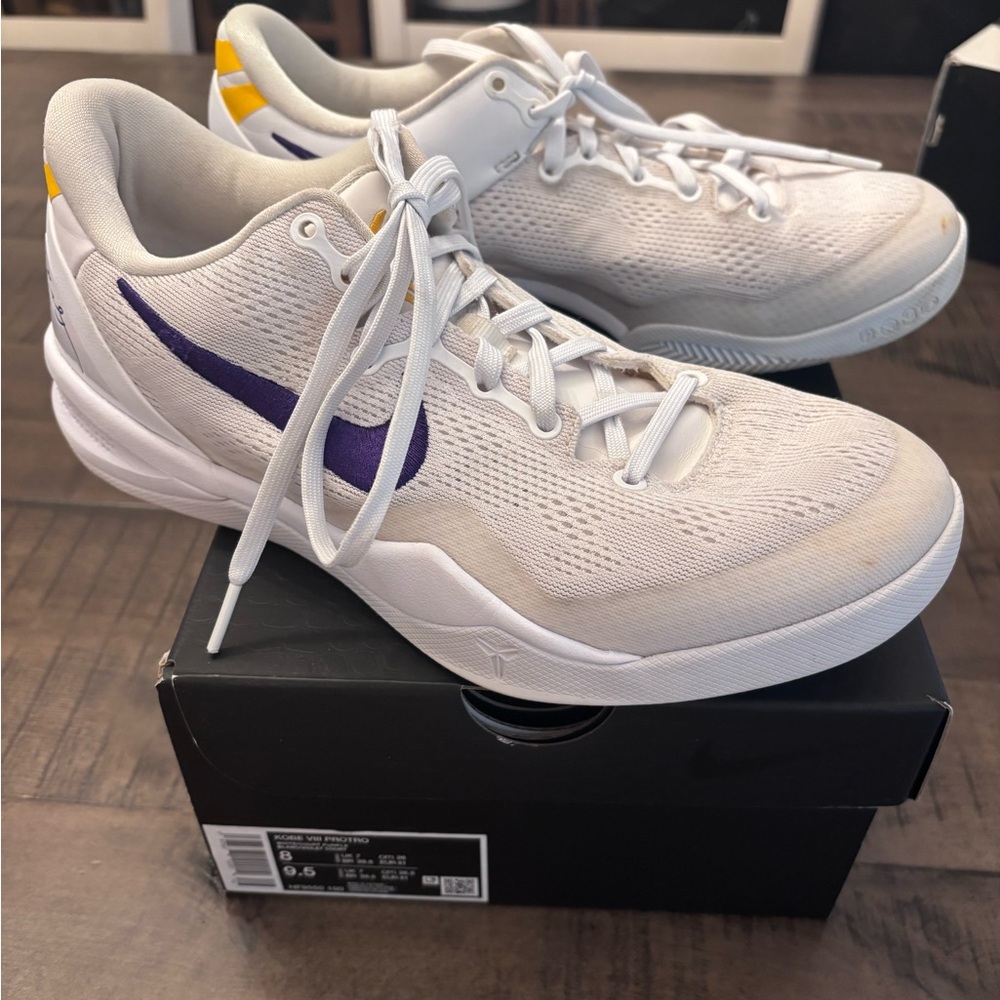 Kobe VIII Protro (Home)